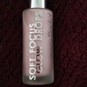 Rodial soft focus glow drops